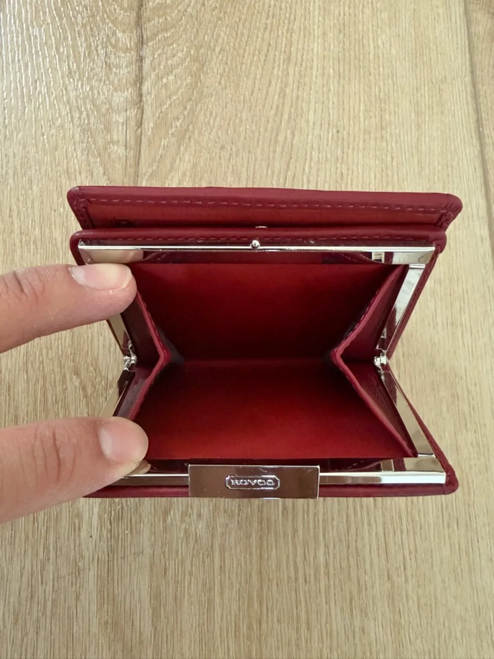 Coach Burgundy Wallet. Used lightly.